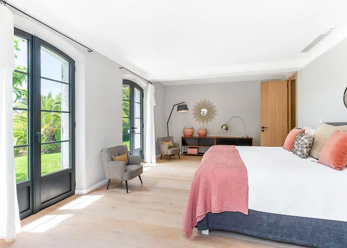 Moutte Saint-Tropez